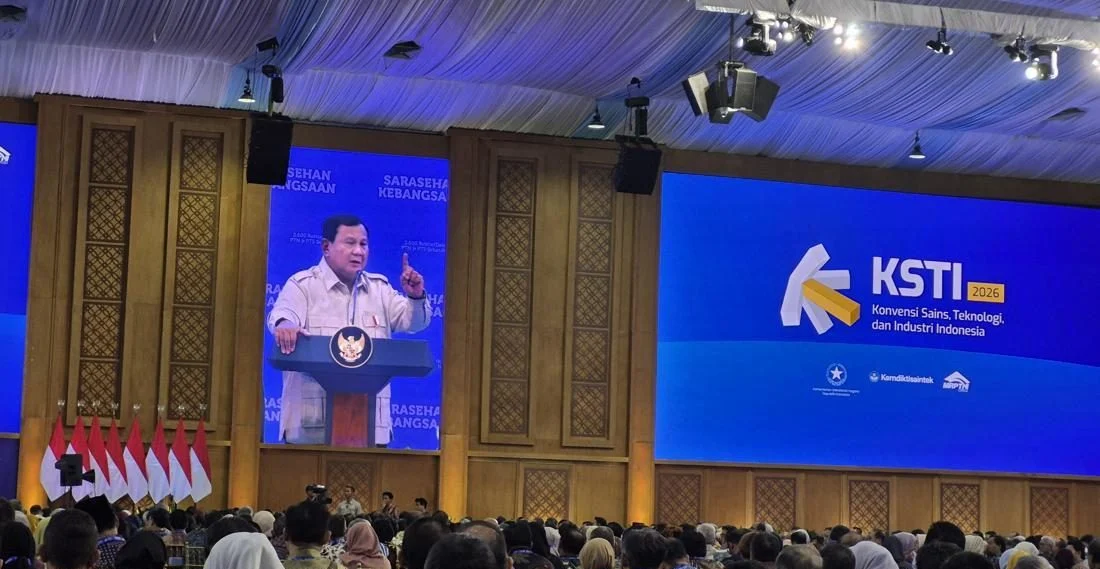Presiden Prabowo Subianto memberikan pemaparan dalam acara Sarasehan Kebangsaan di Jakarta.