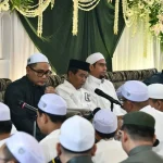 Bupati Hulu Sungai Selatan H. Syafrudin Noor saat menghadiri Haul ke-5 Guru Kapuh