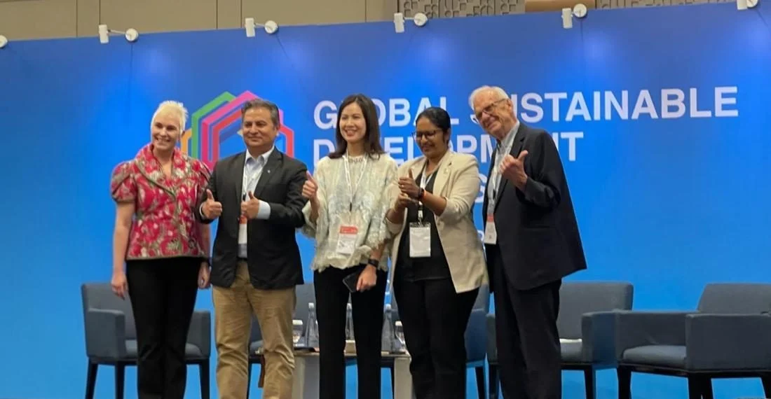 Presiden UPH Dr. Stephanie Riady saat menjadi pembicara di GSDC 2026