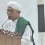 Tuan Guru Haji Madyan Noor Mar'ie menyampaikan tausyiah di Masjid Assa'adah Banjarmasin