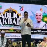 Wakil Bupati Kotabaru Syairi Mukhlis saat memberikan sambutan dalam acara Tabligh Akbar Hari Jadi ke-76 di Siring Laut
