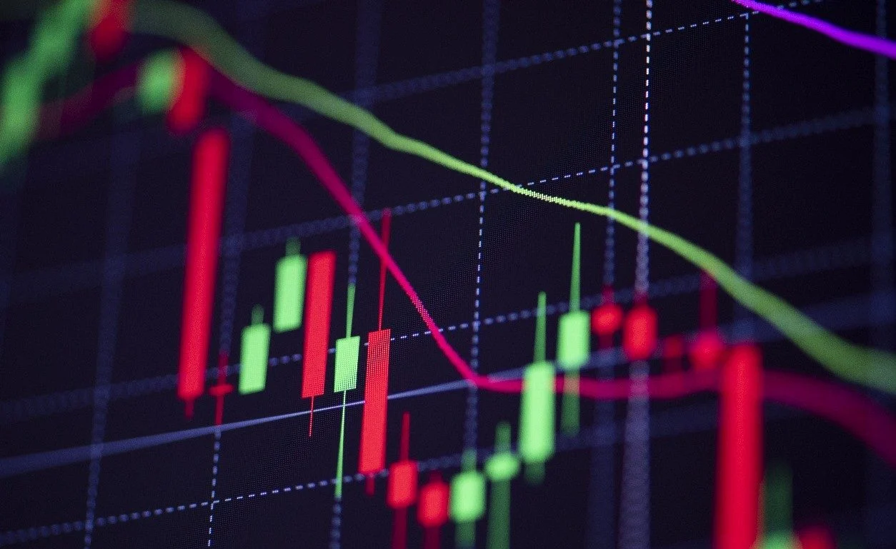 Grafik pergerakan Indeks Harga Saham Gabungan IHSG dan transaksi investor asing di Bursa Efek Indonesia