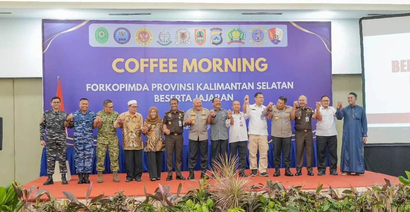 Ketua DPRD Kalsel H. Supian HK menghadiri kegiatan Coffee Morning bersama unsur Forkopimda Kalsel.