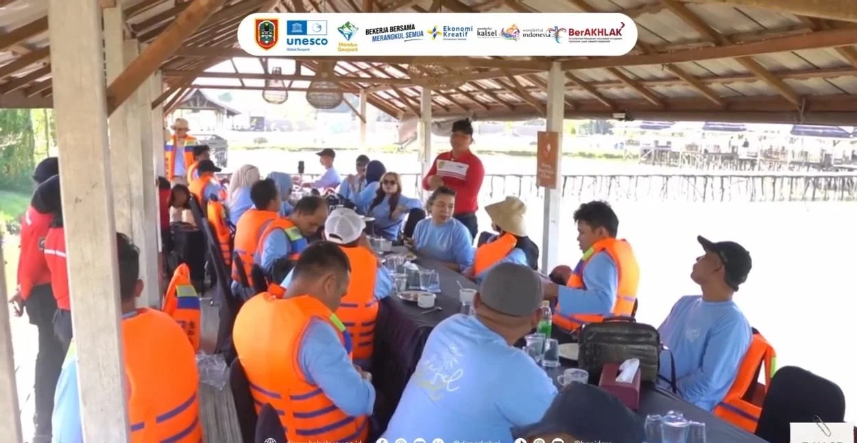 Pelatihan keselamatan wisata bahari oleh Dinas Pariwisata Kalimantan Selatan