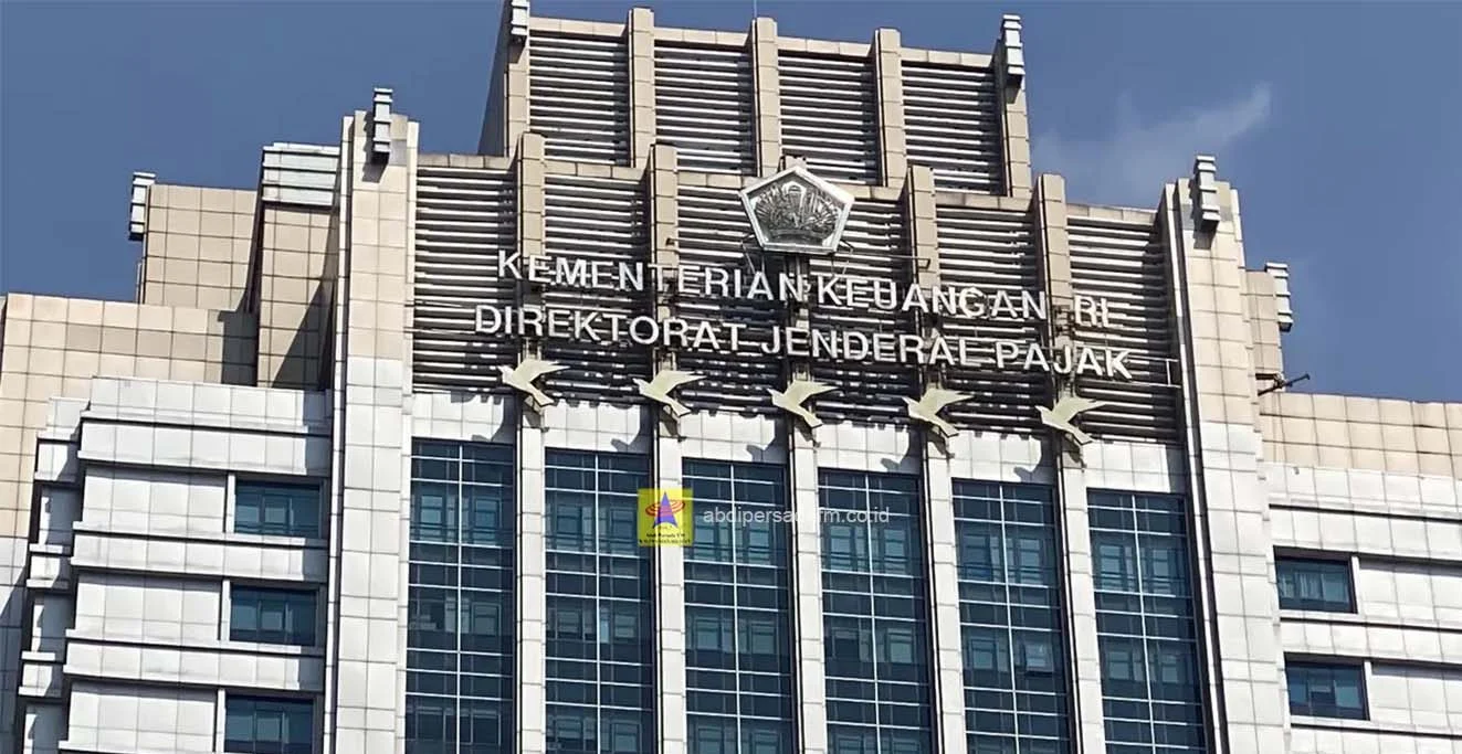Petugas Direktorat Jenderal Pajak memberikan klarifikasi terkait aturan kerja sama perpajakan.