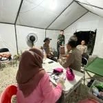 Petugas kesehatan bersiap di posko layanan kesehatan Kalsel