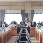 Rapat Badan Anggaran DPRD Provinsi Kalimantan Selatan membahas target pendapatan APBD 2027