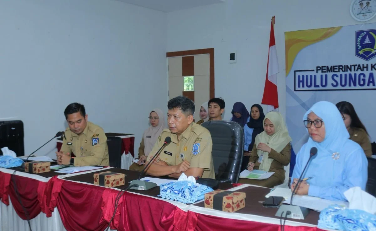 Rapat monitoring persiapan Desa Karang Jawa Muka sebagai percontohan desa antikorupsi di Hulu Sungai Selatan
