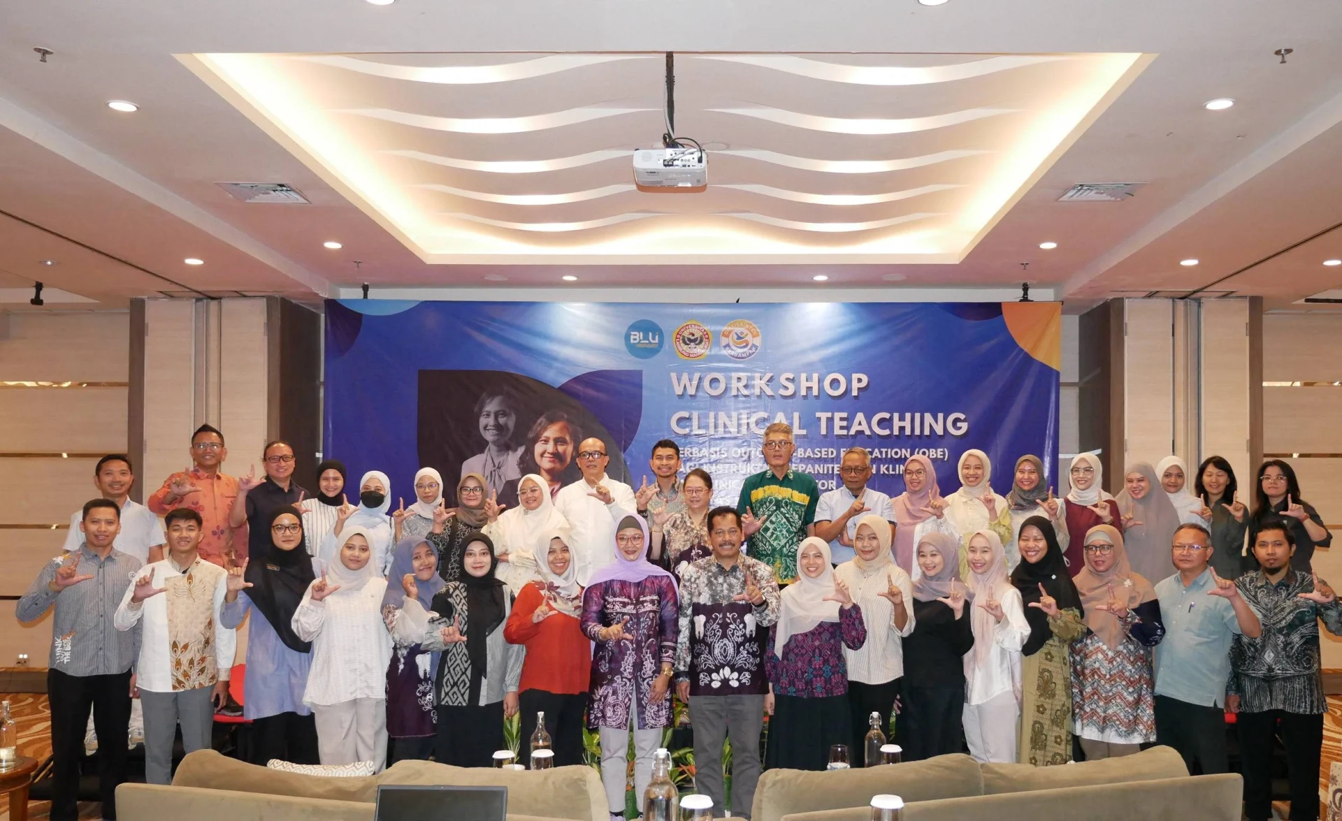 Suasana Workshop Clinical Teaching Berbasis OBE FKG ULM di Banjarmasin