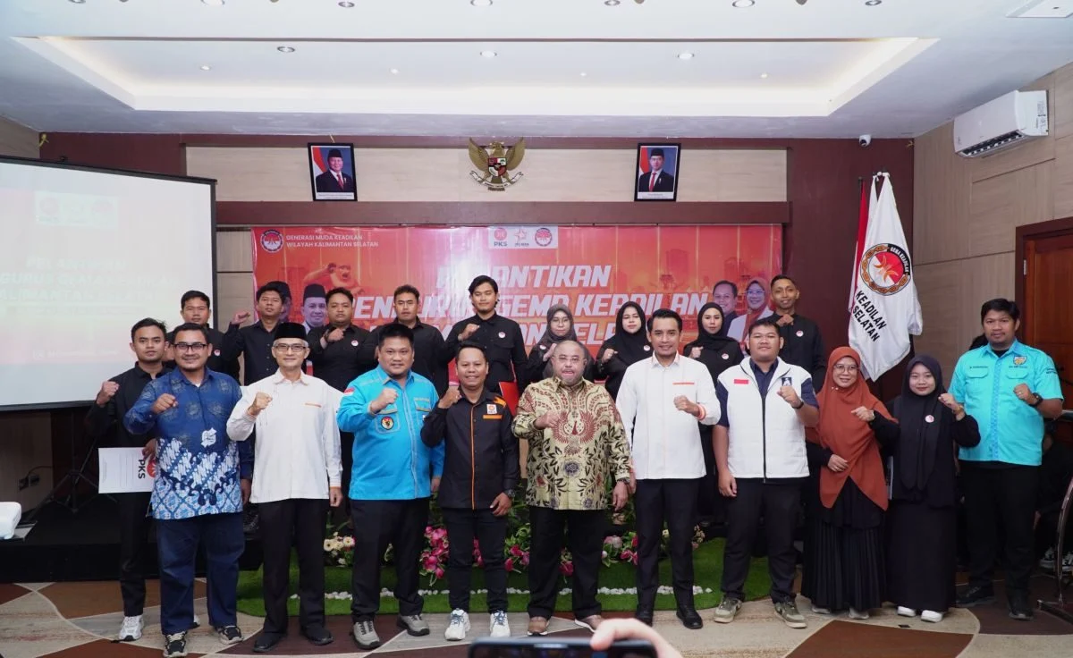 Pelantikan pengurus Gema Keadilan DPW PKS Kalsel periode 2026-2031 di Banjarmasin
