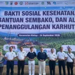 Kegiatan bakti sosial pelayanan kesehatan untuk warga terdampak asap karhutla di Tanah Laut
