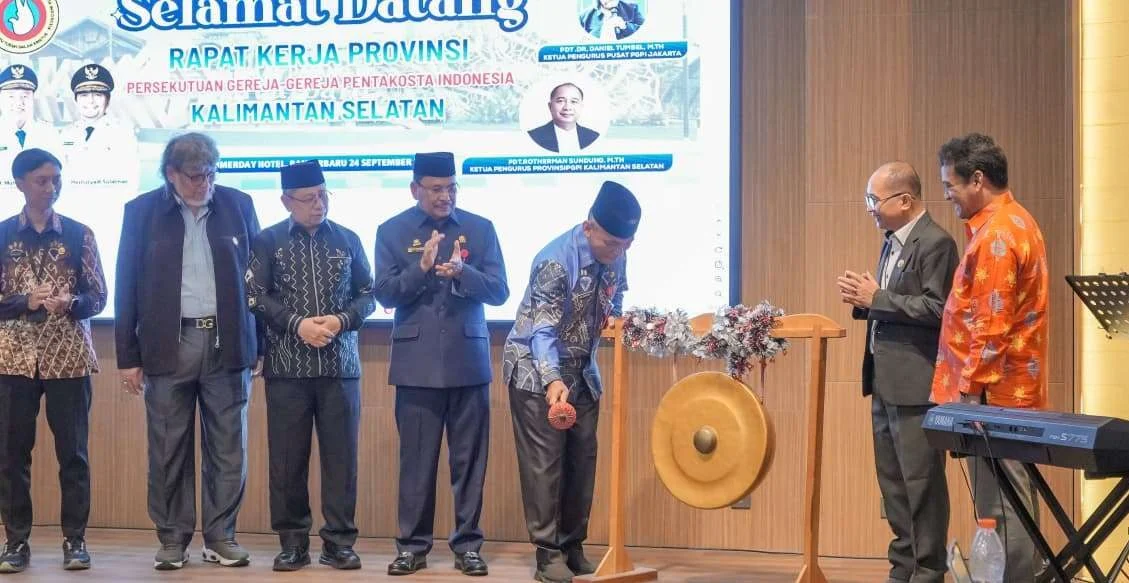Ketua DPRD Kalimantan Selatan Supian HK memberikan sambutan dalam acara Rakerprov PGPI Kalsel