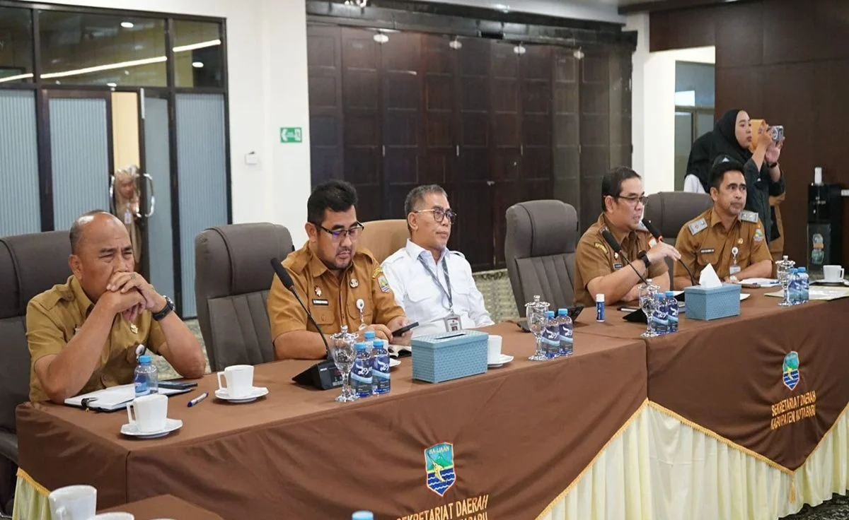 Pemandangan alam kawasan geopark di Kabupaten Kotabaru yang menjadi bagian dari Geopark Meratus