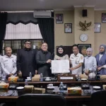 Rapat finalisasi Raperda Penyelenggaraan Kesehatan oleh Pansus IV DPRD Provinsi Kalimantan Selatan di Banjarmasin.