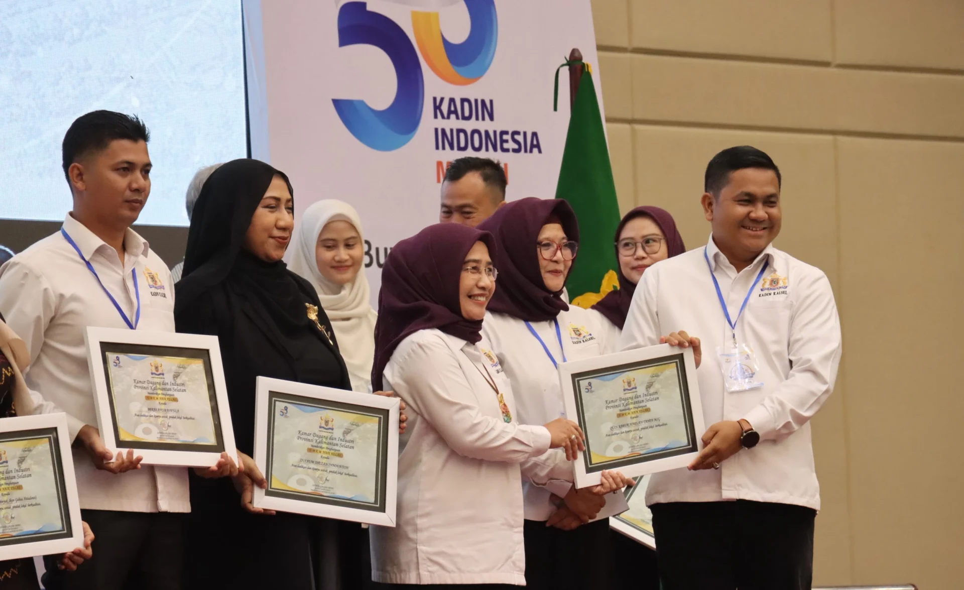 Suasana penutupan Rapimprov KADIN Kalimantan Selatan di Banjarbaru