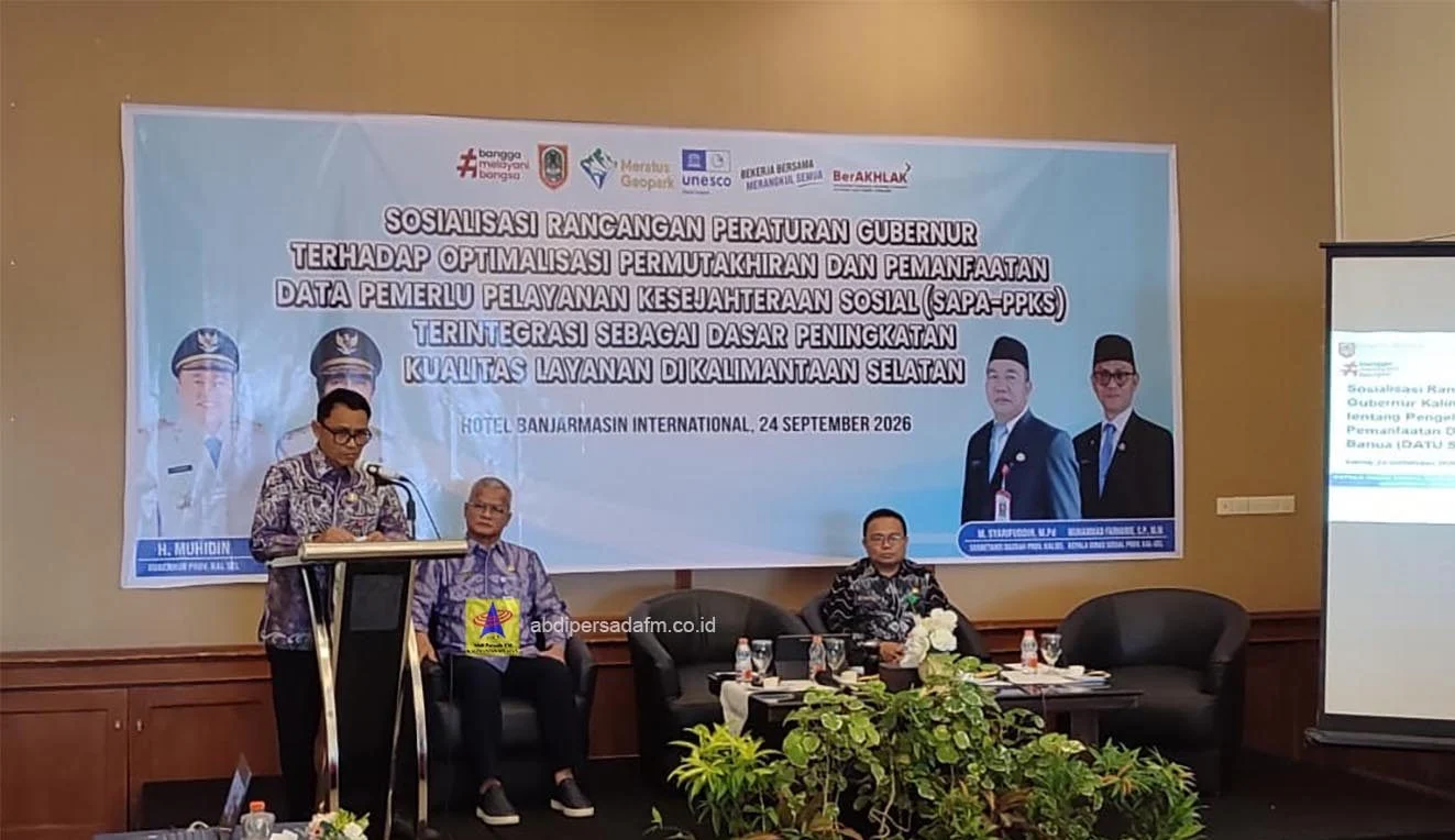 Suasana sosialisasi rancangan peraturan gubernur mengenai tata kelola data sosial DATU SOBAN di Kalimantan Selatan