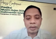 Ilustrasi cuaca hujan deras dan awan mendung di Kalimantan Selatan