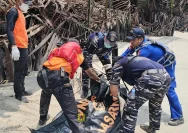 Proses evakuasi dan identifikasi korban kecelakaan kapal KM Virgo Transport 8 oleh Tim DVI Polda Kalsel
